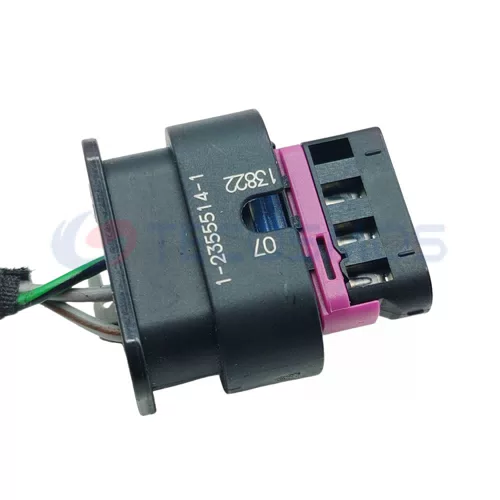 Wire Harness Plug of Automobile Waterproof Connector 4 Pin Female 1-1718645-1 - image 2